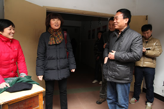 吴安鸣院长与袁副院长交流